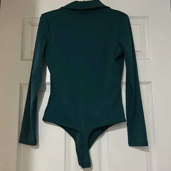 Express Deep Teal Green V-Neck Bodysuit - Picture 5 of 5